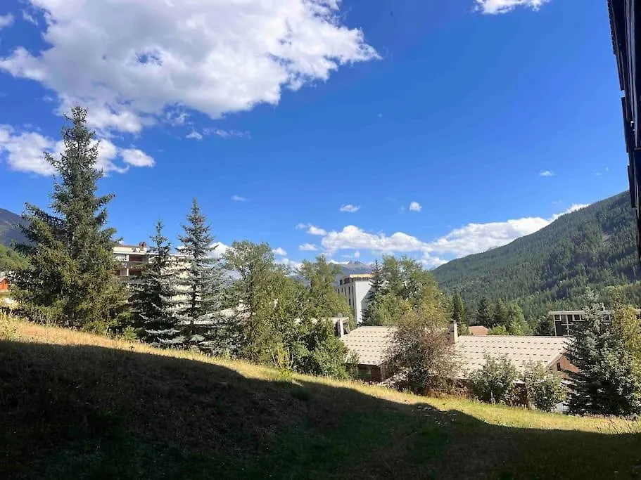Apartment Appartement T2 Saint-Chaffrey France